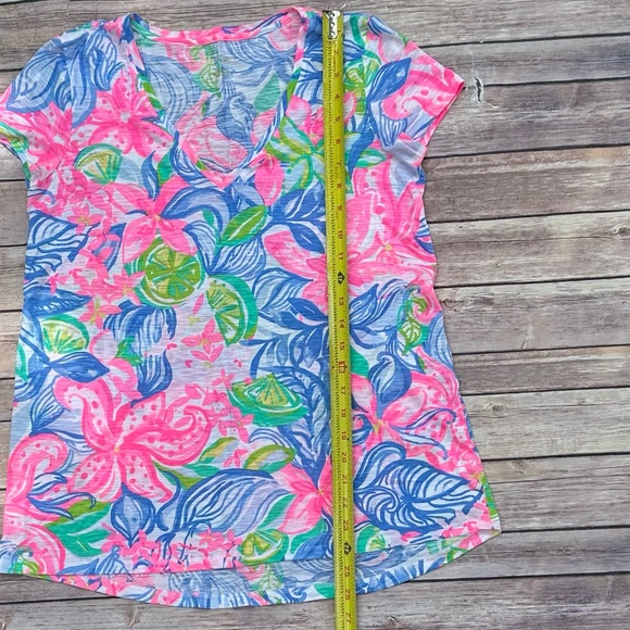 Lilly Pulitzer V-Neck Tee - Picture 5 of 9
